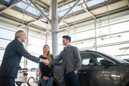 Pourquoi choisir le d&eacute;p&ocirc;t-vente automobile &agrave; Saint-M&eacute;dard-d'Aunis ?